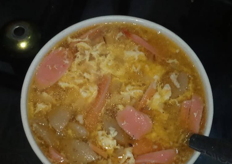 Soup telor sosis
