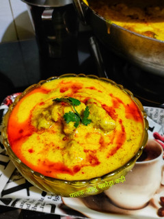 पालक आलू पकौड़ा कढ़ी(palak aloo pakoda kadhi recipe in hindi) रेसिपी मुख्य फोटो