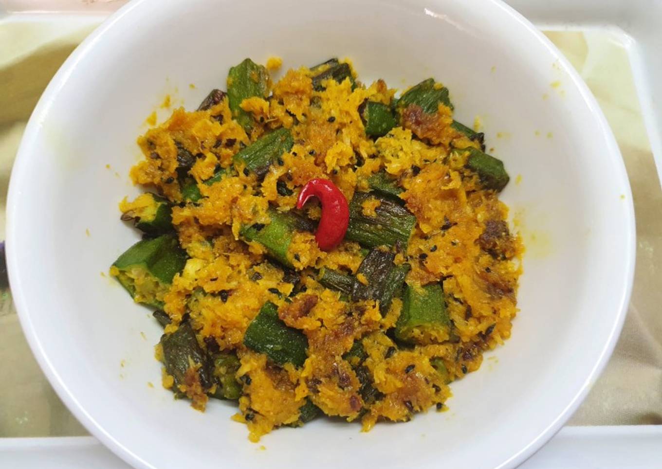 Recipe of Perfect Sesame Coconut Okra Fry or Til Narkol Bhindi