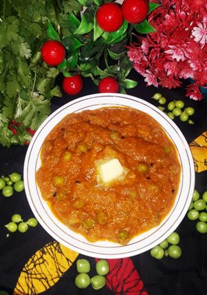 मशरूम मटर (mushroom matar recipe in hindi) रेसिपी मुख्य फोटो