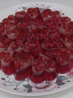عکسی از دستور ژله اناری یلدایی