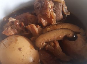 Foto resep Cu Kiok/Kaki Babi Masak Kecap (Slow Cooker)