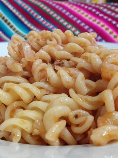 Una foto de Fideos con atún en lata