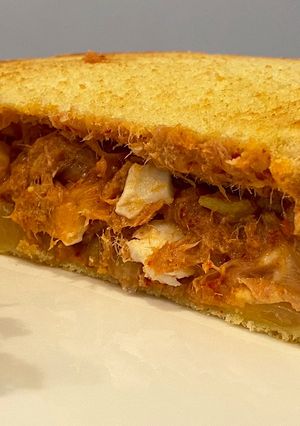 A picture of Tuna Kimchi Sandwich 🥪.