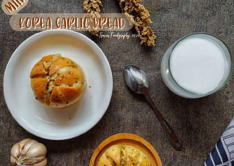 Bagaimana Menyiapkan Korean Garlic Cheese, Enak