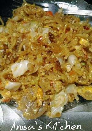 Foto resep 🌸Indomie goreng 'nyemek'🌸