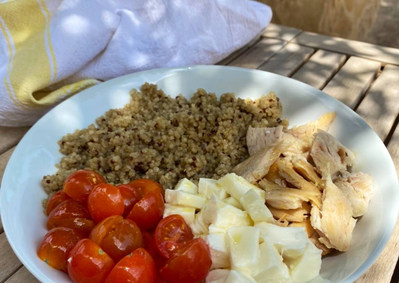 Ensalada de quinoa con pollo rápida en 10 minutos!