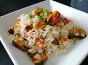 Una foto de camarón arroz