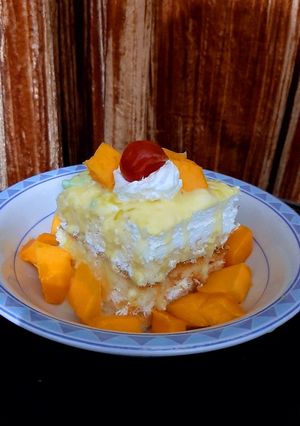 A picture of Easy Thai Mango Cake❤🥭.