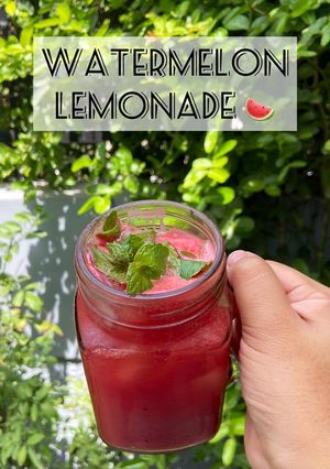A picture of Watermelon Lemonade.