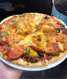 pizza thịt
