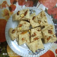 A picture of Dry Coconut Burfi.
