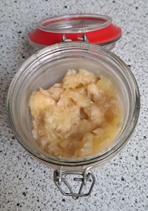 Une photo de Compote de pomme à la banane