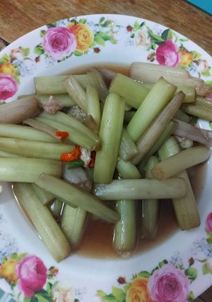 รูปของ สายบัวผัดน้ำมันหอย