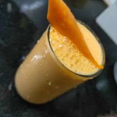 A picture of Mango shake.