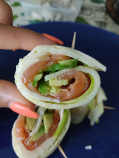 Una foto de Sushi de calabacín