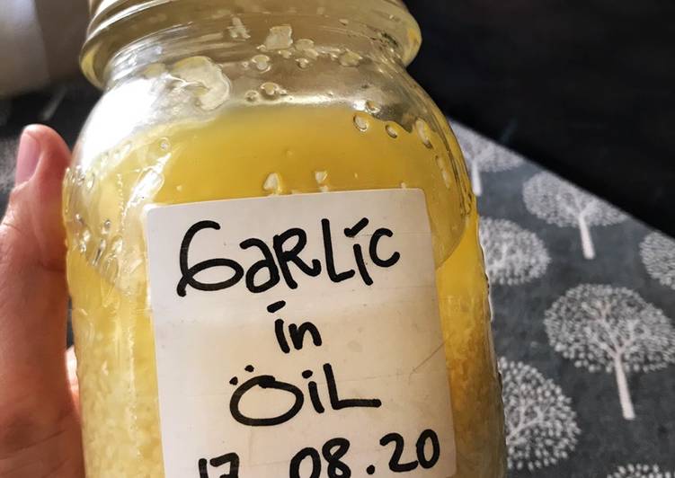 Garlic in Oil