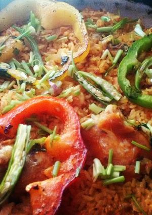 A picture of Chicken Paella.