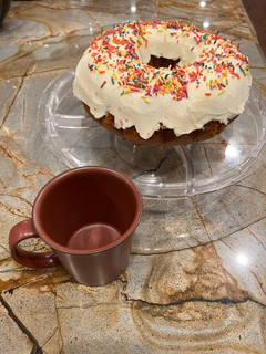 A picture of Cream cheese frosting.