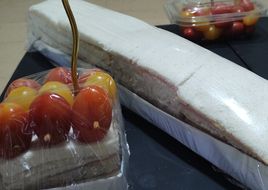 Torta salada de sándwiches de miga