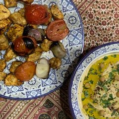 A picture of Shish taouk.