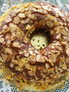 A picture of Banana Pound Cake.