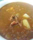 Sopas de lenteja con carne