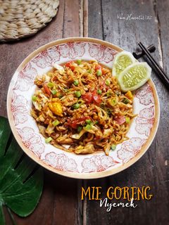 Foto resep Mie Goreng Nyemek