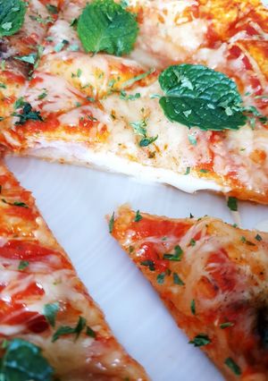 Une photo de Pizza 🍕 wrap fourrée au fromage jambon 😋