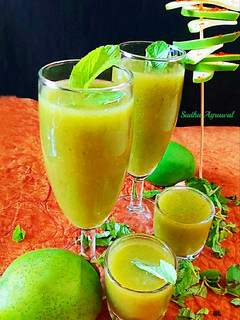 कच्चे आम का पन्ना (kache aam ka panna recipe in Hindi) रेसिपी मुख्य फोटो