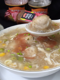 A picture of Chicken Meat Balls Soup.