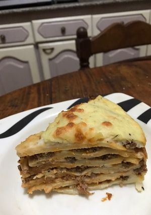 صورة لوصفة لزانيا بدون معكرونة