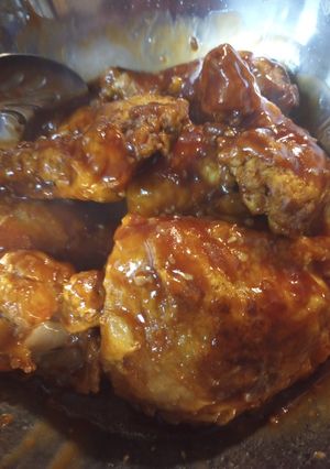 A picture of Pomegranate Chicken.