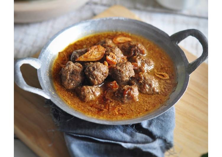 Resep Semur bola-bola daging #BikinRamadanBerkesan Anti Gagal