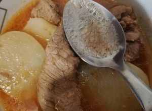 Foto principal de Bisteck con papas en salsa de tomate