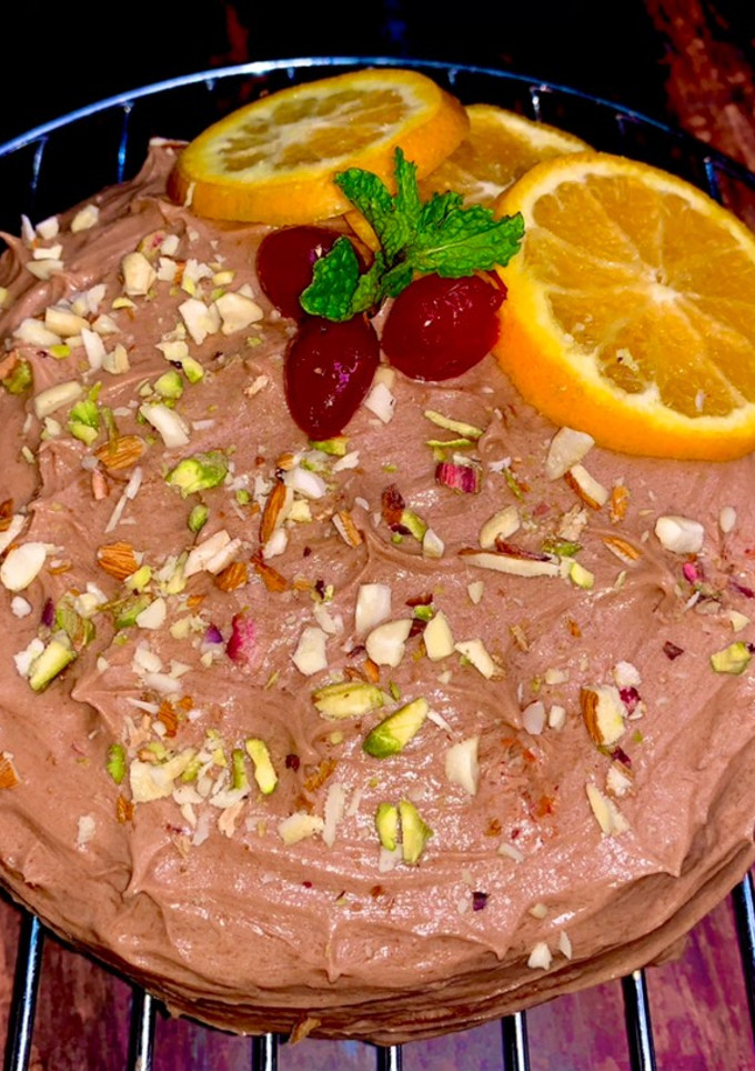 கோதுமை ஆரஞ்சு சாக்லெட் கேக் (Kothumai orange chocolate cake recipe in tamil) செய்முறை முக்கிய புகைப்படம்