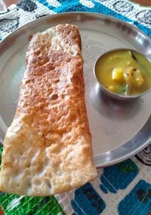 A picture of Rava Dosa.
