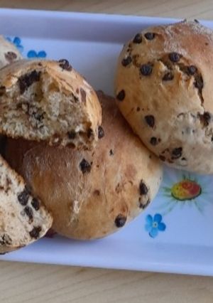 Foto di Panini dolci con gocce di cioccolato fondente