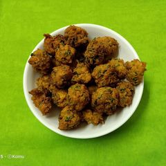 A picture of Fenugreek Wadi for Undhiyu.
