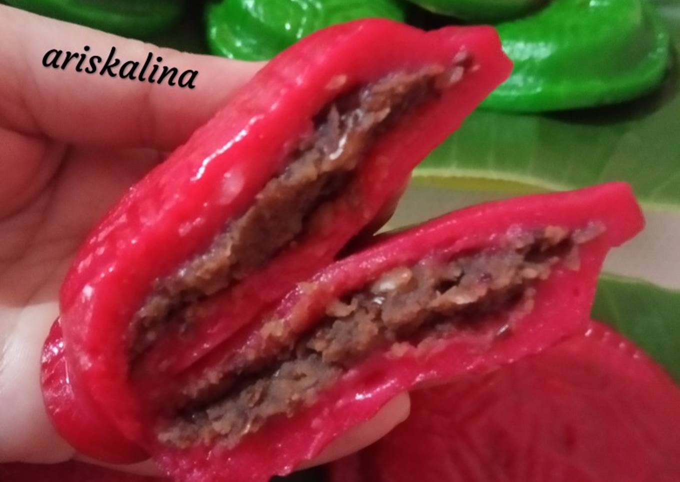 Kue ku isi kacang merah
