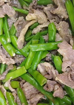 Hình của món Đậu cove xào thịt bò.