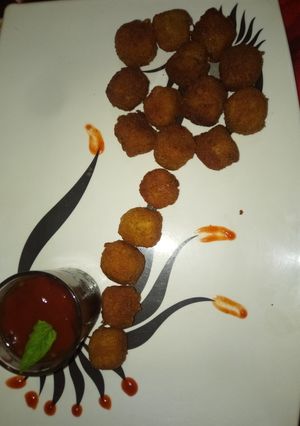 पोटैटो क्रंची बाइट्स रेसिपी मुख्य फोटो