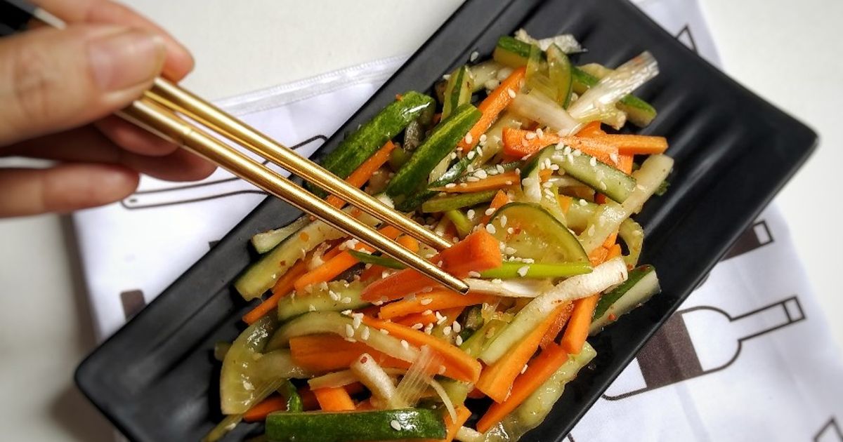 Qizlarning birinchi mushuk sochlari fotosuratlari