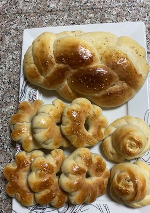 صورة لوصفة فطائر مشكلة 🥖
