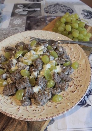 Foto di Gnocchetti di grano saraceno, taleggio e uva #ciaksicucina
