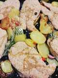 Salmone con panatura di mandorle e patate al forno perfette