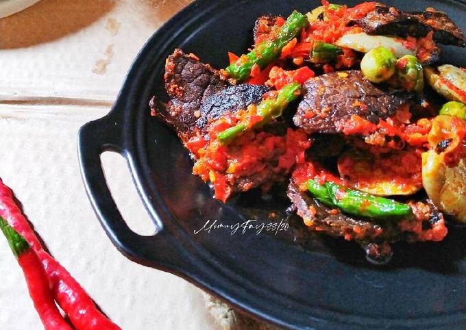 Dendeng Paru Balado Merah