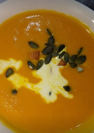 A picture of Carrot and ginger soup.