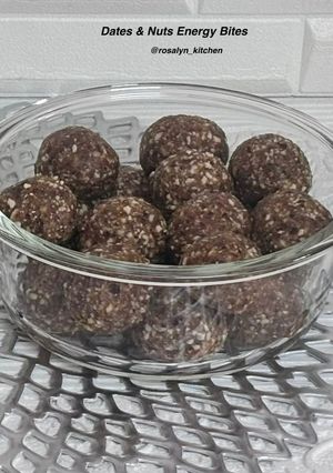 A picture of No-Refined-Sugar Dry Fruit Ladoo | Dates & Nuts Energy Bites.