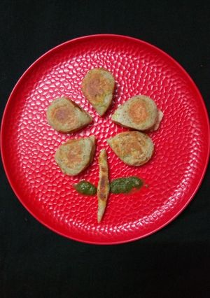 A picture of Makhana cutlet.